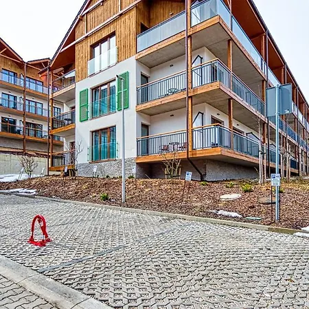 Bujac W Oblokach Karpatia - 5d 아파트 카르파츠